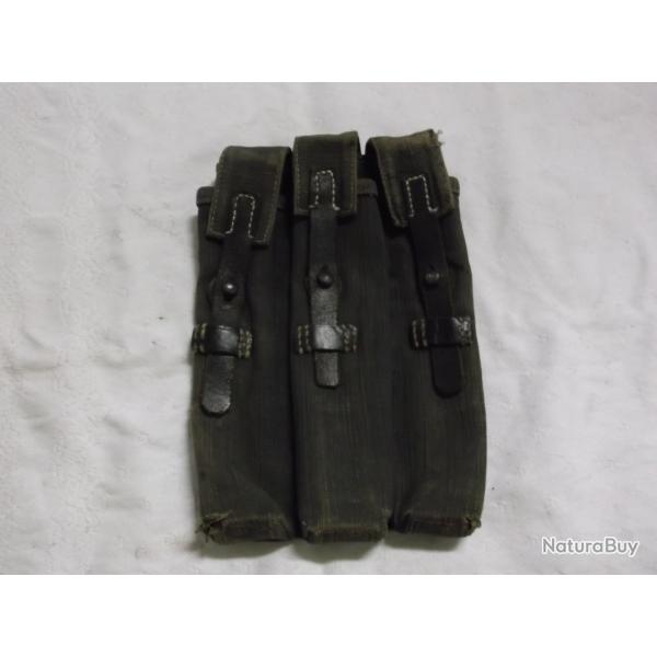 V�ritable porte chargeur en toile Allemand 1939/1945.(PAS D ALMA)