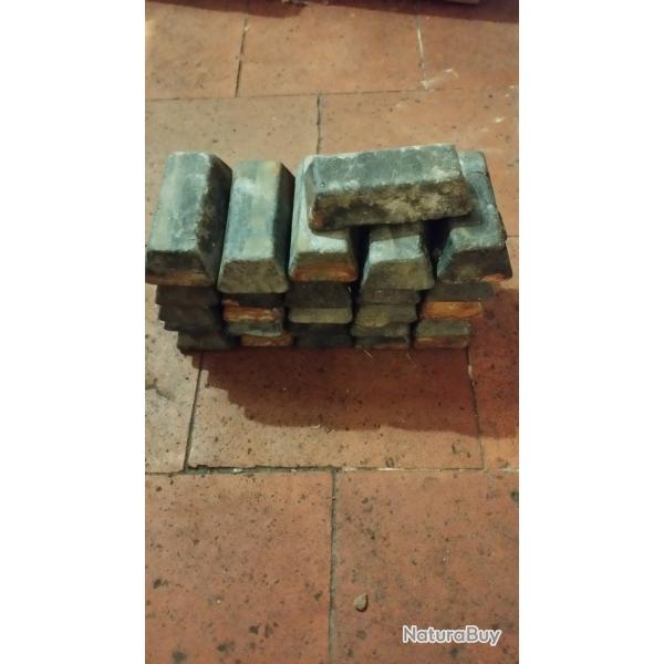10kg de plomb en lingot  (1 euro sans prix de reserve)