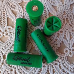 JOLIE CARTOUCHE DE COLLECTION ROTTWEIL. DOUILLE TOUTE EN PLASTIQUE