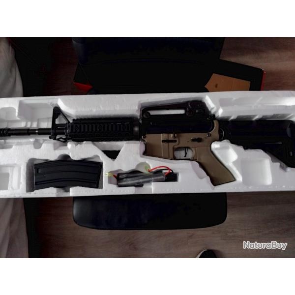 M4A1 Cyma bi ton