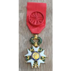 Belle Croix d'Officier de la L&eacute;gion d'Honneur 4&egrave;me R&eacute;publique - tr&eacute;s bel &eacute;tat