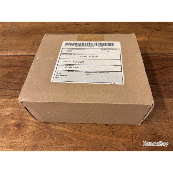 Bo�te �tat neuf pour collection.