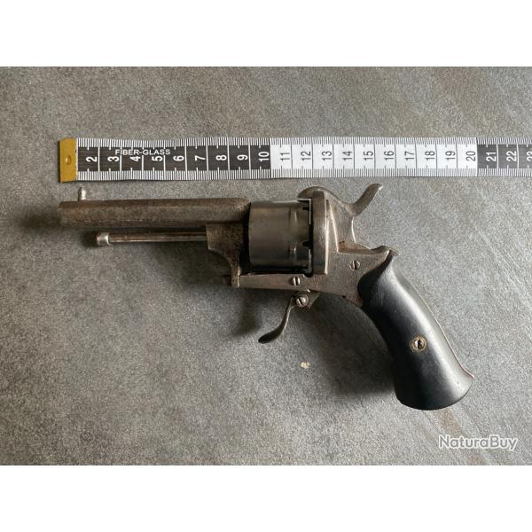 Revolver � broche type Lefaucheux 7mm