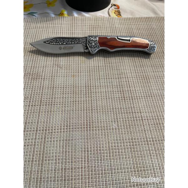 Couteau ceinture pliant