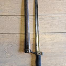 Baionette Berthier Mod&egrave;le 1892 du 2&egrave;me type au num&eacute;ro, quillon raccourci