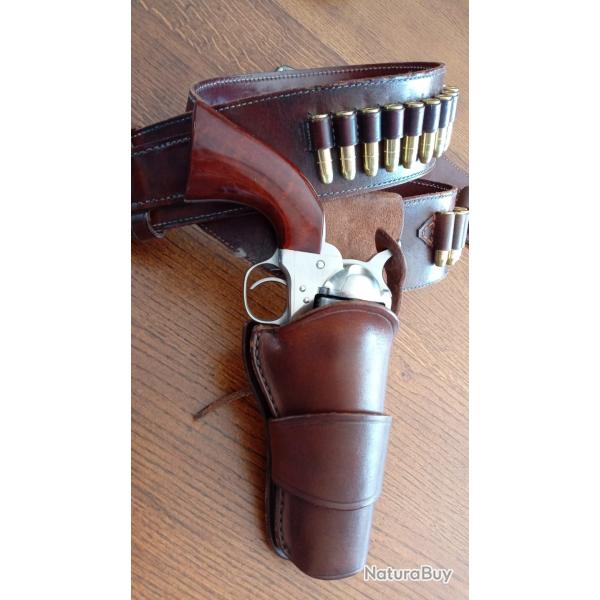 Colt Single Action Army 1873 Uberti SAA 45 LC 4 3/4
