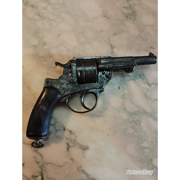 Revolver model 1973