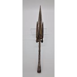 Pointe de fl&egrave;che africaine ann&eacute;es 20