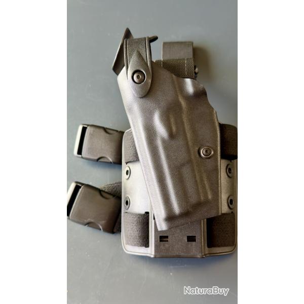 Holster de cuisse gaucher tactique rigide / Plaque de cuisse universelle (Type Safariland