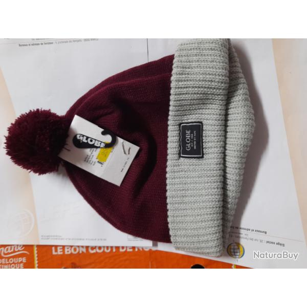 BONNET GLOBE ADULTE NEUF