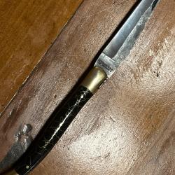 Laguiole en Aubrac, manche &eacute;b&egrave;ne onyx or