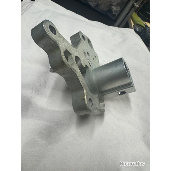 Ch�ssis  inf�rieur en alliage (base casting / platform bloc)  pour presse LEE PRO 1000