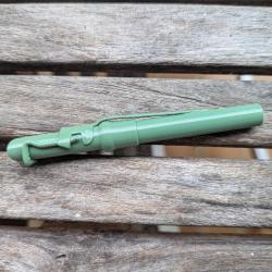 Crayon pistolet OSS PEN GUN Stinger - Reproduction Factice