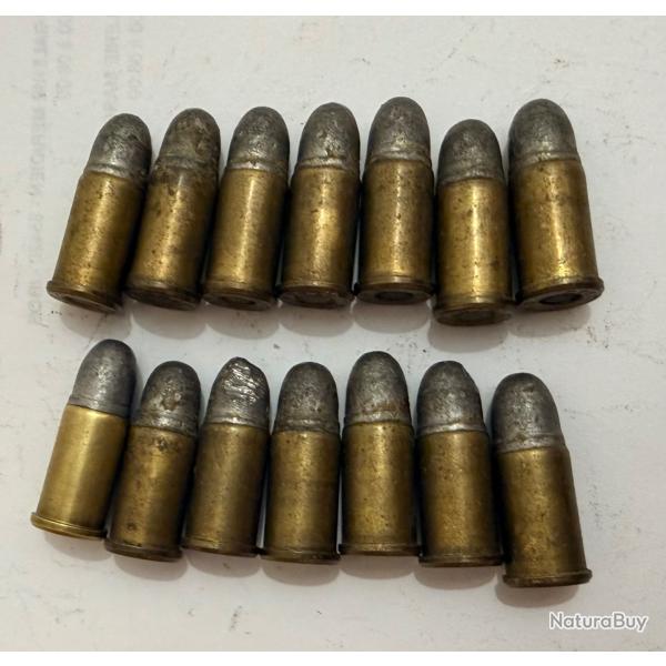 14 cartouches calibre 32  S & W short