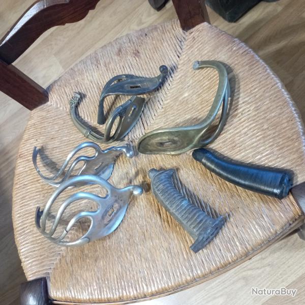 Lot de gardes et fus�es pour sabres, pour restauration