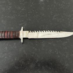 Couteau de survie de l'artisan coutelier Jean Tanazacq (Ardennlame) de type Rambo