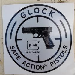 Lot objets Glock parfaitement neufs