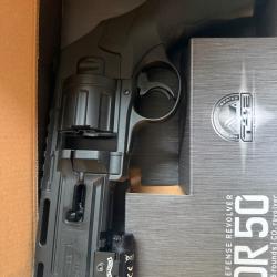 Lot de d&eacute;fense Walther T4E HDR 50 Umarex + laser + cartouches CO2 + barillet + billes