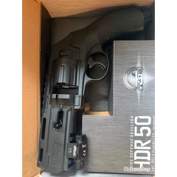 Lot de d�fense Walther T4E HDR 50 Umarex + laser + cartouches CO2 + barillet + billes
