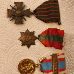 Lot de 3 m&eacute;dailles anciennes fran&ccedil;aises origine guerre d'Alg&eacute;rie AFN bon &eacute;tat