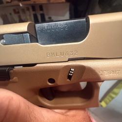 Glock 19x R&eacute;ducteur de son, Laser, holsters