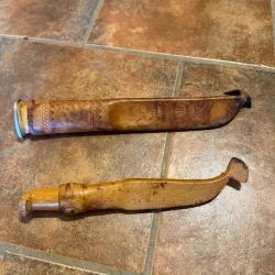 Grand couteau laponie traditionnel (Puukko / Leuku) � Marque J. Marttiini (Finlande) et petit coutea