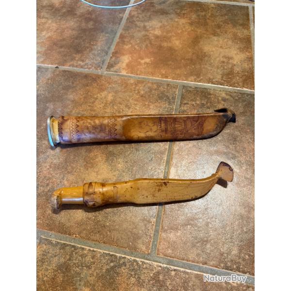 Grand couteau laponie traditionnel (Puukko / Leuku) � Marque J. Marttiini (Finlande) et petit coutea