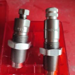 Jeu de 2 outils LEE acier  ,calibre 30X30