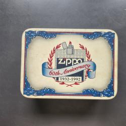 Coffret m&eacute;tal collector Zippo 60e anniversaire (1932-1992)