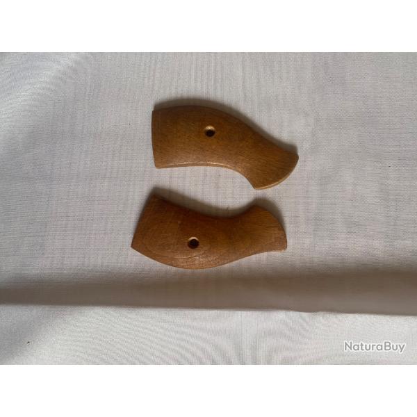 paire de plaquettes de crosse en bois revolver