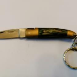 Couteau LAGUIOLE en porte cl&eacute;s (vert)