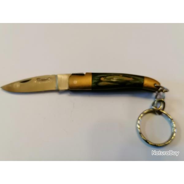 Couteau LAGUIOLE en porte cl�s (vert)