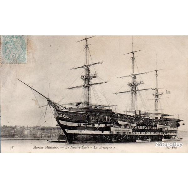 Carte postale ancienne Marine Militaire Le Navire-�cole La Bretagne -N�8932
