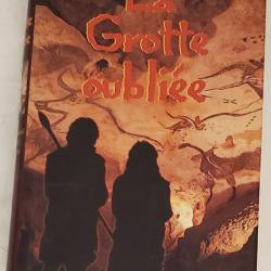 Livre "La grotte oubli&eacute;e " de Jean Courtin
