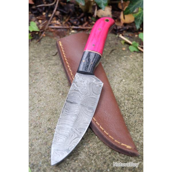 Couteau Skinner Lame Acier Damas 256 Couches Manche Bois Smoke/Fushia Etui Cuir Fabric Artisanale