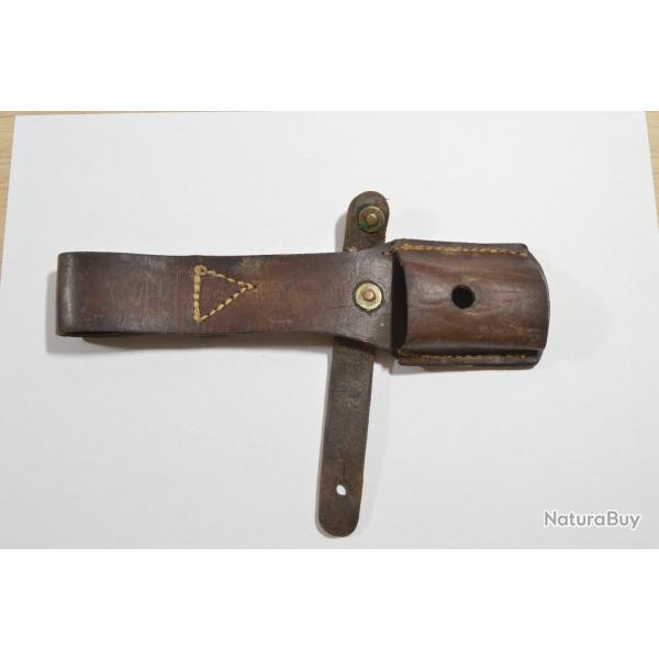 Gousset porte baionnette Tch�que VZ24 / VZ 24 . Mauser Export / Yougoslavie WW2 export (16)