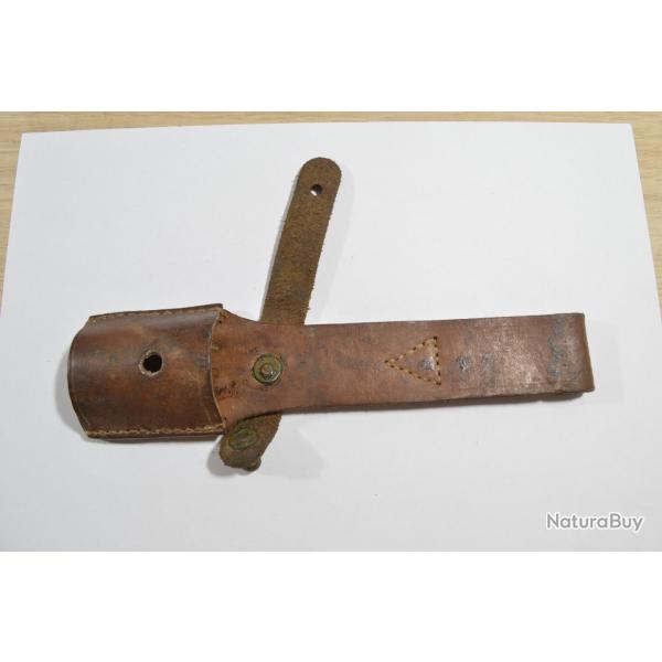Gousset porte baionnette Tch�que VZ24 / VZ 24 . Mauser Export / Yougoslavie WW2 export (24)