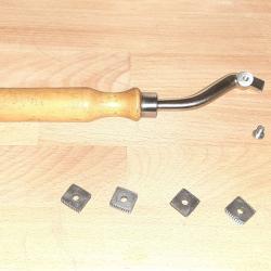 outil armurier &agrave; quadriller avec plaquettes