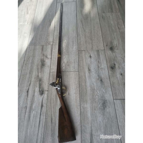 FUSIL DU 18E SIECLE fabriquant PIHET FRERES PARIS
