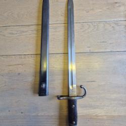 Rare Ba&iuml;onnette sabre argentine mod&egrave;le 1909 pour fusil Mauser avec fourreau au num&eacute;ro