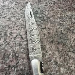 Pour les amateurs et collectionneur couteau, LE SABOT lame, Damas, motif oeil d'Odin