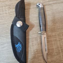 Couteau Colt CT 469.