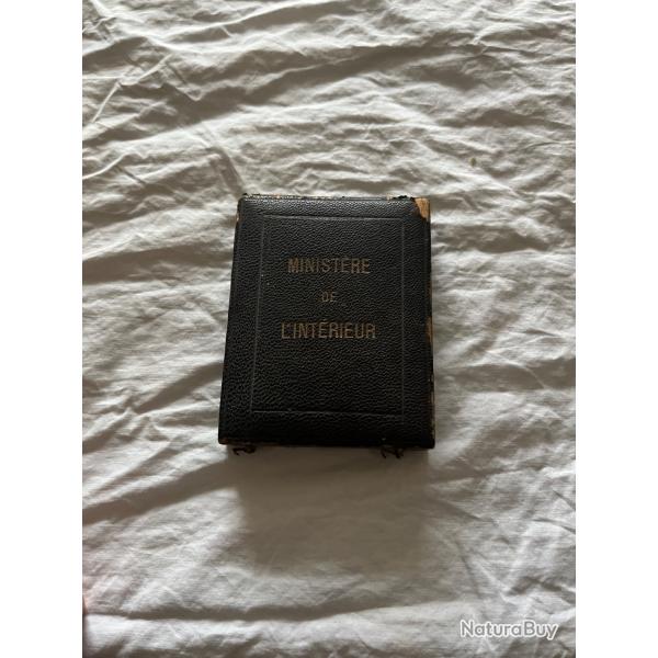 M�daille en bronze de la soci�t� de secours mutuels, minist�re de l'int�rieur, 1903