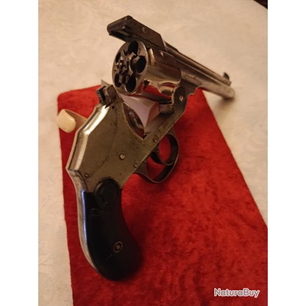 EXCELLENT IVER JOHNSON 38sw