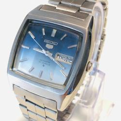 Montre Vintage Seiko 5 Automatique Cal. 6319-5020, Cadran D&eacute;grad&eacute; Bleu, Bo&icirc;tier Coussin