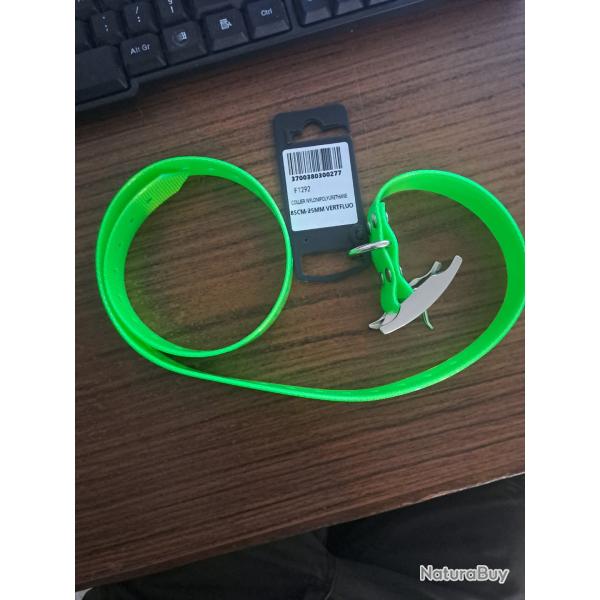 Collier vert fluo 85 cm x 25 mm pour chien de chasse - polyur�thane