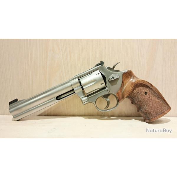 SMITH & WESSON 686 TARGET CHAMPION 357 magnum