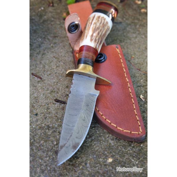 Couteau Skinner Damas Lame Acier 256 Couches Manche Bois de Cerf Fabr Artisanale Etui Cuir 02