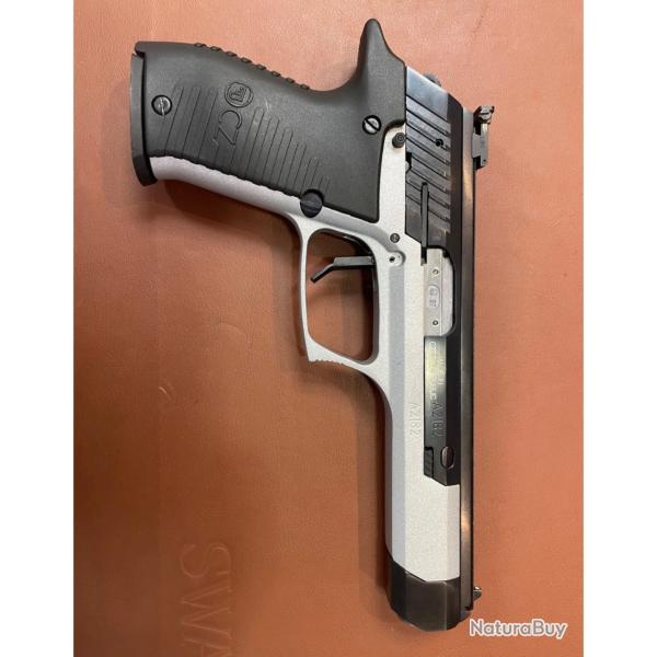 Pistolet semi automatique - CZ 122 Sport - Cal.22LR