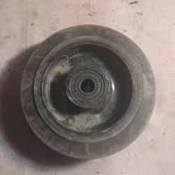 Roue pleine brouette, tondeuse, transpallette, fenwick ect..